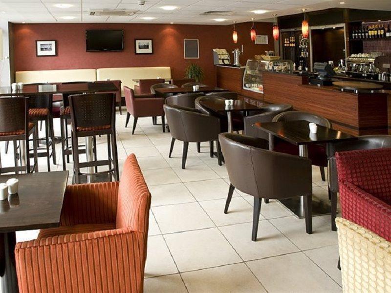 Premier Inn London City Extérieur photo